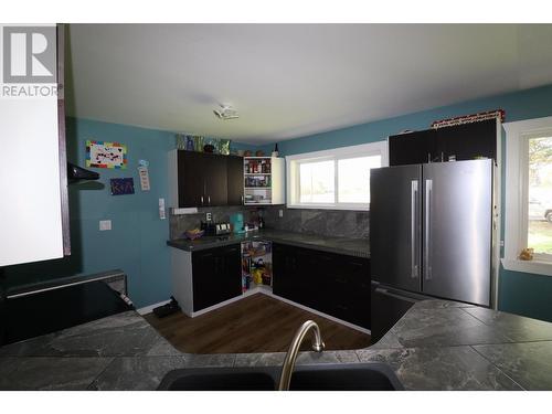 510 Carson Road, Grand Forks, BC - Indoor Photo Showing Kitchen With Double Sink