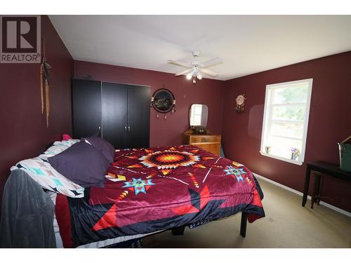 510 Carson Road, Grand Forks, BC - Indoor Photo Showing Bedroom