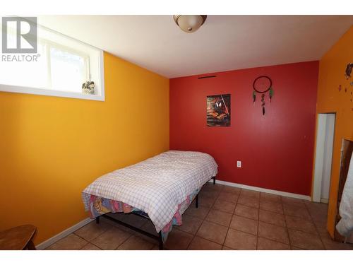 510 Carson Road, Grand Forks, BC - Indoor Photo Showing Bedroom