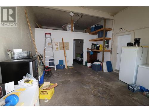 510 Carson Road, Grand Forks, BC - Indoor Photo Showing Garage