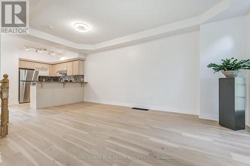 244 Glenashton Drive, Oakville, ON - Indoor Photo Showing Kitchen