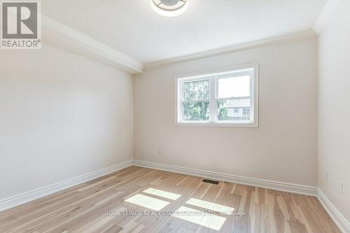 244 Glenashton Drive, Oakville, ON - Indoor Photo Showing Other Room