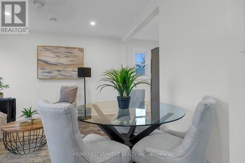 15 Shakespeare Avenue, St. Catharines, ON - Indoor Photo Showing Dining Room