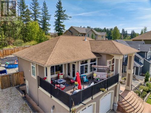 1700 24 Street Ne, Salmon Arm, BC - Outdoor