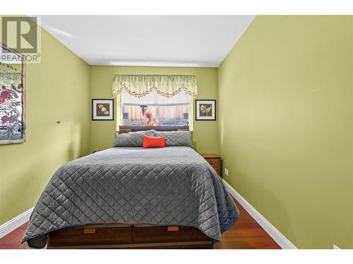 1700 24 Street Ne, Salmon Arm, BC - Indoor Photo Showing Bedroom