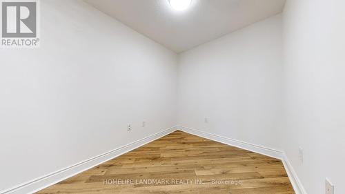 429 - 500 Doris Avenue, Toronto (Willowdale East), ON - Indoor Photo Showing Other Room