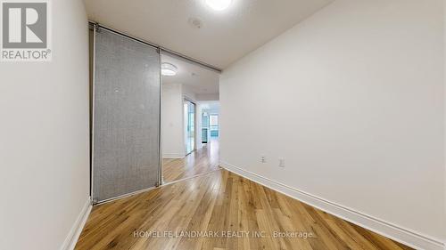 429 - 500 Doris Avenue, Toronto (Willowdale East), ON - Indoor Photo Showing Other Room