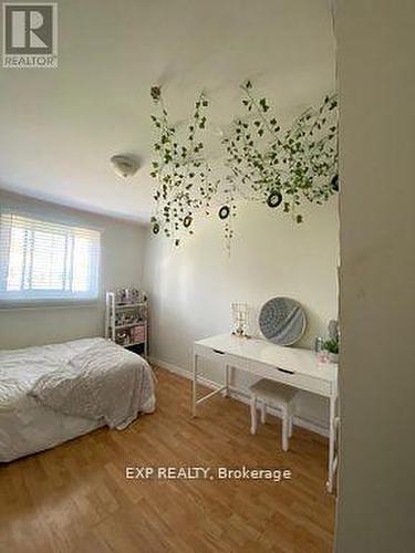 18 - 40 East Street, Georgina (Sutton & Jackson'S Point), ON - Indoor Photo Showing Bedroom