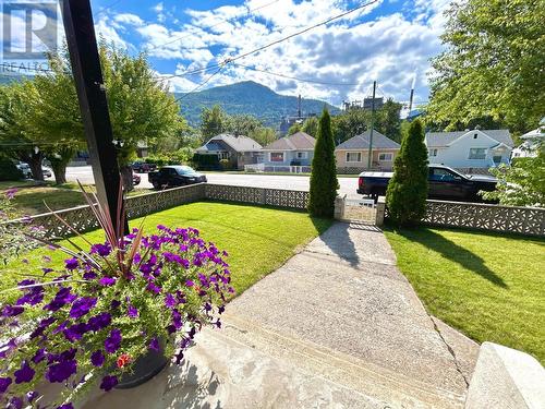 1217 Columbia  Avenue, Trail, BC - Outdoor