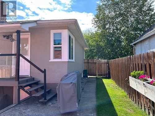 1217 Columbia  Avenue, Trail, BC - Outdoor With Exterior