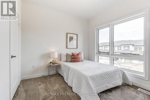 74 Armilia Place, Whitby, ON - Indoor Photo Showing Bedroom