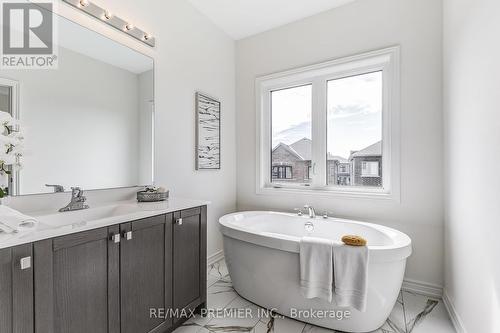 74 Armilia Place, Whitby, ON - Indoor Photo Showing Bathroom