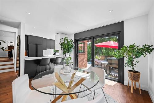 27 Claremont Drive, Hamilton, ON - Indoor Photo Showing Dining Room