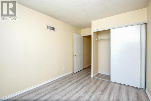 2212 - 135 Hillcrest Avenue, Mississauga, ON - Indoor Photo Showing Other Room