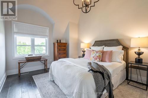 190 Dorval Drive, Oakville (Old Oakville), ON - Indoor Photo Showing Bedroom