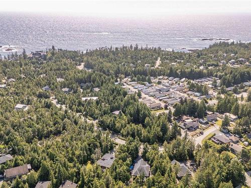 844 Rainforest Dr, Ucluelet, BC 