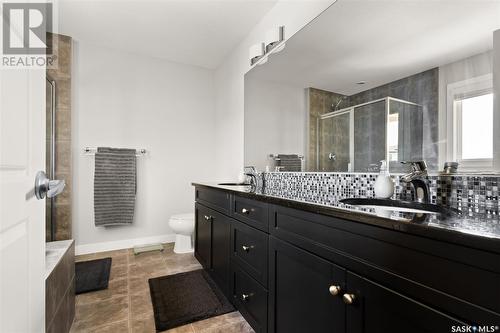 3414 Green Stone Road, Regina, SK - Indoor Photo Showing Bathroom