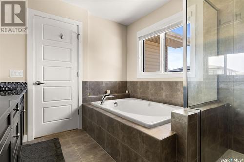 3414 Green Stone Road, Regina, SK - Indoor Photo Showing Bathroom