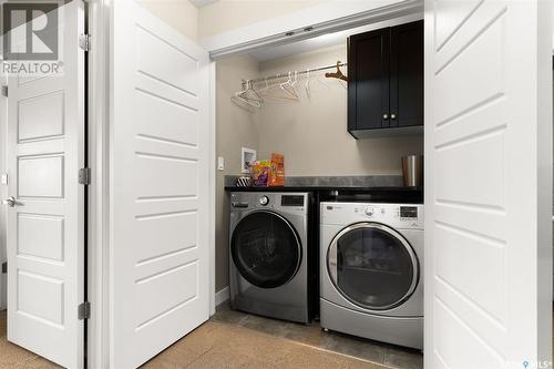 3414 Green Stone Road, Regina, SK - Indoor Photo Showing Laundry Room