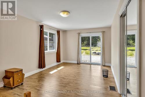 2813 Lakefield Road, Smith-Ennismore-Lakefield, ON - Indoor Photo Showing Other Room