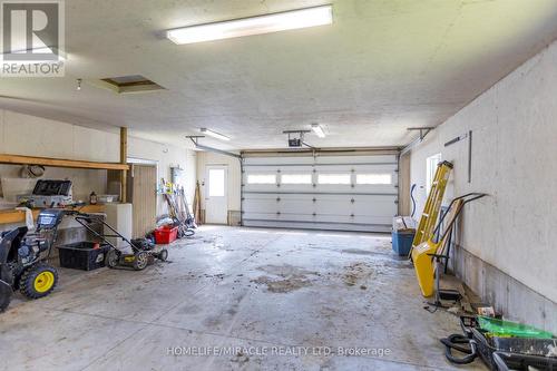 2813 Lakefield Road, Smith-Ennismore-Lakefield, ON - Indoor Photo Showing Garage