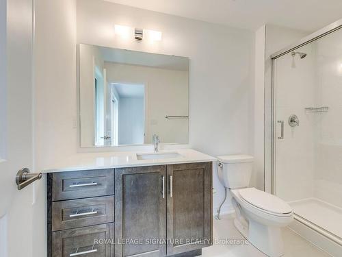 23 Folcroft St, Brampton, ON - Indoor Photo Showing Bathroom