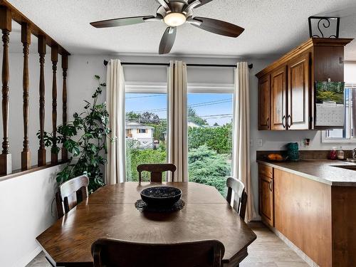 525 Blanche Street, Kamloops, BC - Indoor Photo Showing Dining Room