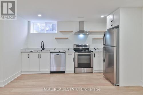 231 Crombie Street, Clarington (Bowmanville), ON - Indoor Photo Showing Kitchen