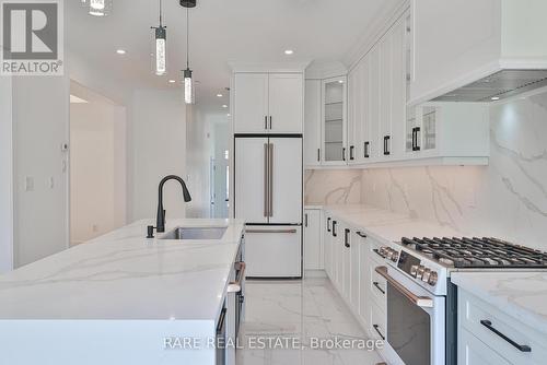 231 Crombie Street, Clarington, ON - Indoor Photo Showing Kitchen With Upgraded Kitchen