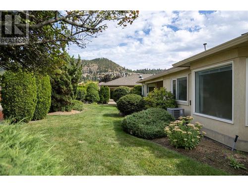 595 Yates Road Unit# 302, Kelowna, BC - Outdoor