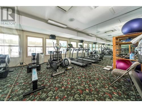 595 Yates Road Unit# 302, Kelowna, BC - Indoor Photo Showing Gym Room