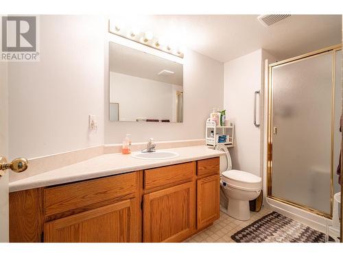 251 6 Street Se Unit# 110, Salmon Arm, BC - Indoor Photo Showing Bathroom