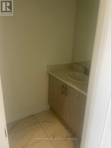 209 Lormont Boulevard, Hamilton, ON - Indoor Photo Showing Bathroom