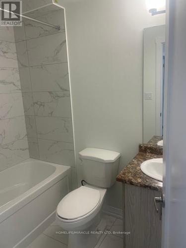 209 Lormont Boulevard, Hamilton, ON - Indoor Photo Showing Bathroom