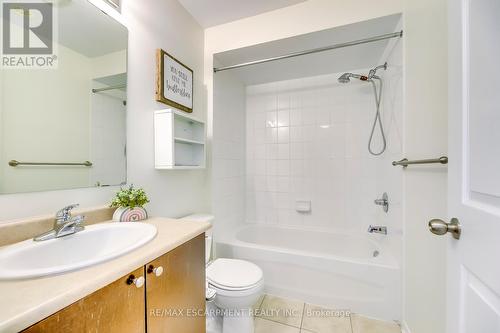 118 - 3050 Erin Centre Boulevard, Mississauga, ON - Indoor Photo Showing Bathroom