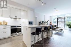 135 - 1575 LAKESHORE ROAD W  Mississauga, ON L5J 0B1