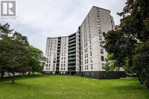 602 - 10 Highland Crescent, Kitchener, ON - Outdoor With Facade