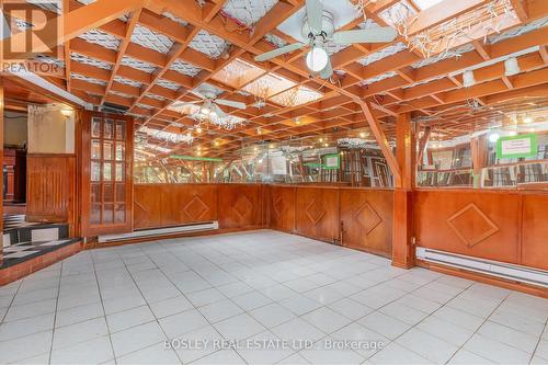 195-197 Dovercourt Road, Toronto, ON - Indoor Photo Showing Other Room