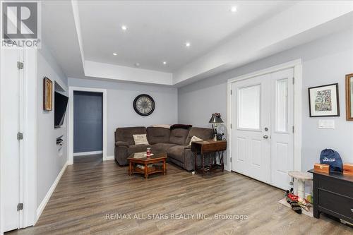 10 Crydermans Road, Georgina, ON - Indoor