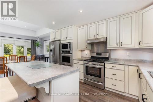 10 Crydermans Road, Georgina, ON - Indoor Photo Showing Kitchen