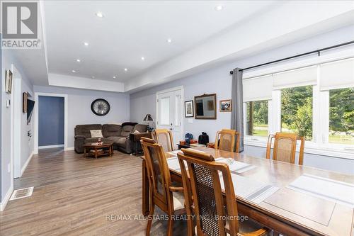 10 Crydermans Road, Georgina, ON - Indoor Photo Showing Dining Room