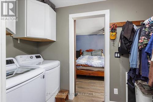 10 Crydermans Road, Georgina, ON - Indoor Photo Showing Laundry Room