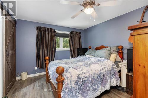 10 Crydermans Road, Georgina, ON - Indoor Photo Showing Bedroom