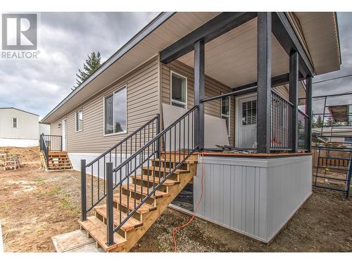 1361 30 Street Se, Salmon Arm, BC - Outdoor With Exterior