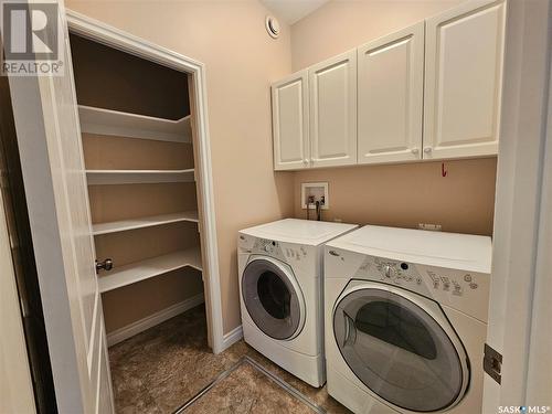 6 Jackson Drive, Meadow Lake, SK - Indoor Photo Showing Laundry Room