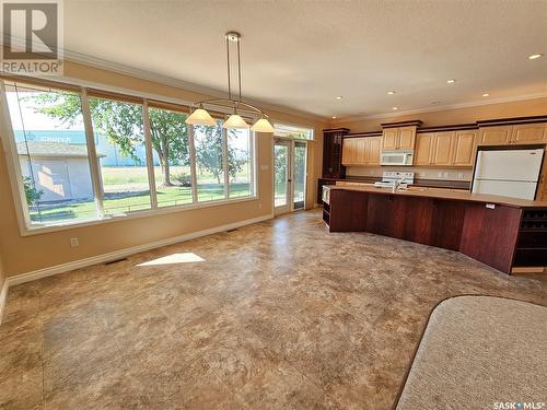 6 Jackson Drive, Meadow Lake, SK - Indoor Photo Showing Kitchen