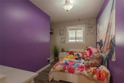 66 Minikada Bay, Winnipeg, MB - Indoor Photo Showing Bedroom