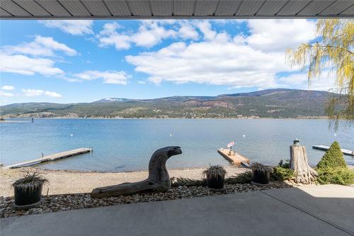 657 Waverley Park Frontage Road, Sorrento, BC 