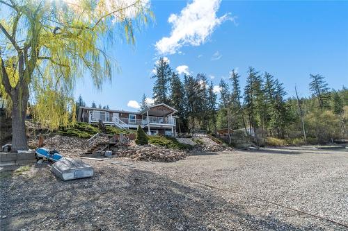 657 Waverley Park Frontage Road, Sorrento, BC 