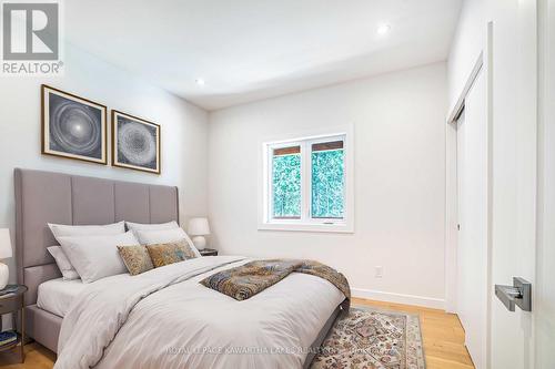 33 Coshs Road, Kawartha Lakes, ON - Indoor Photo Showing Bedroom